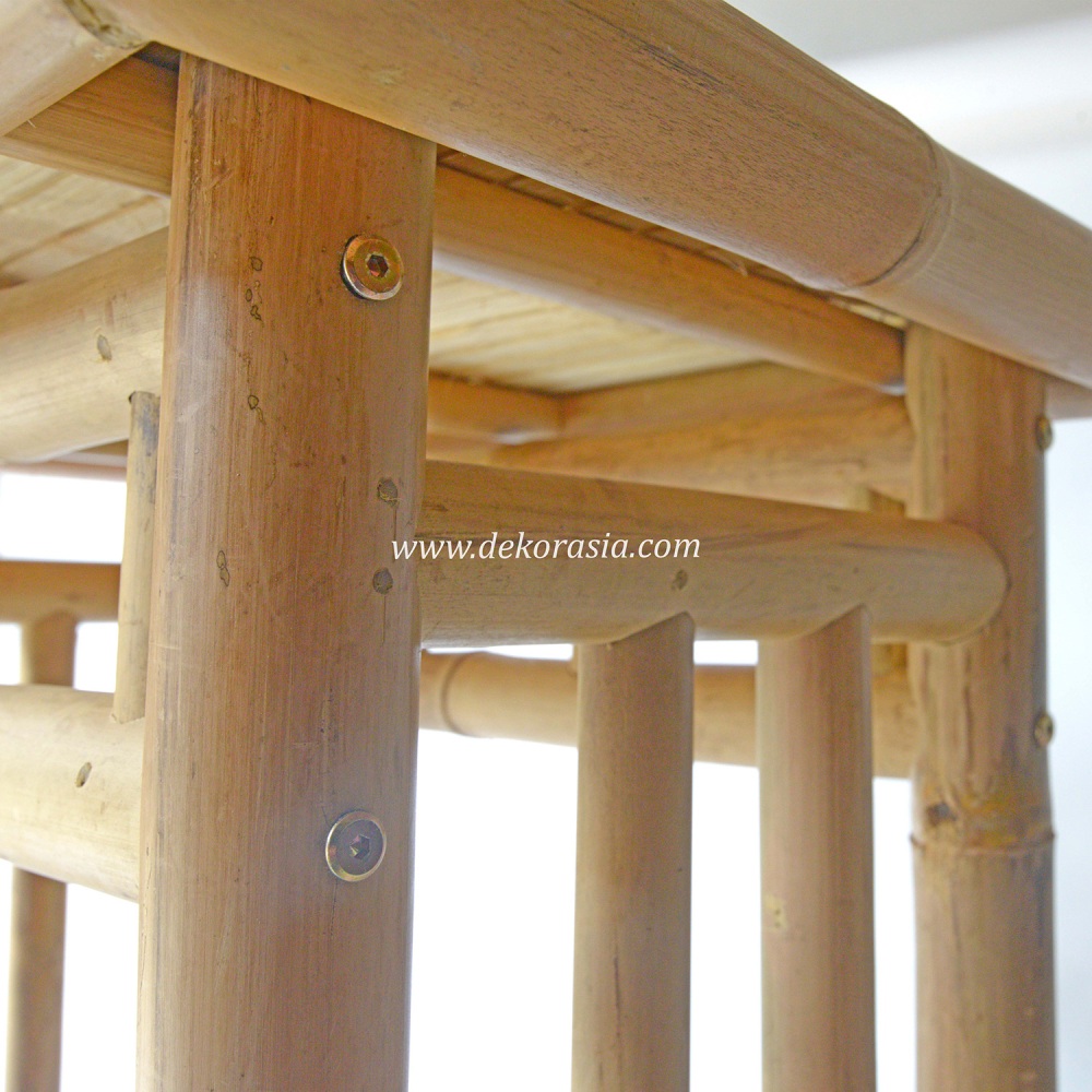 Table with Rack - Image 1